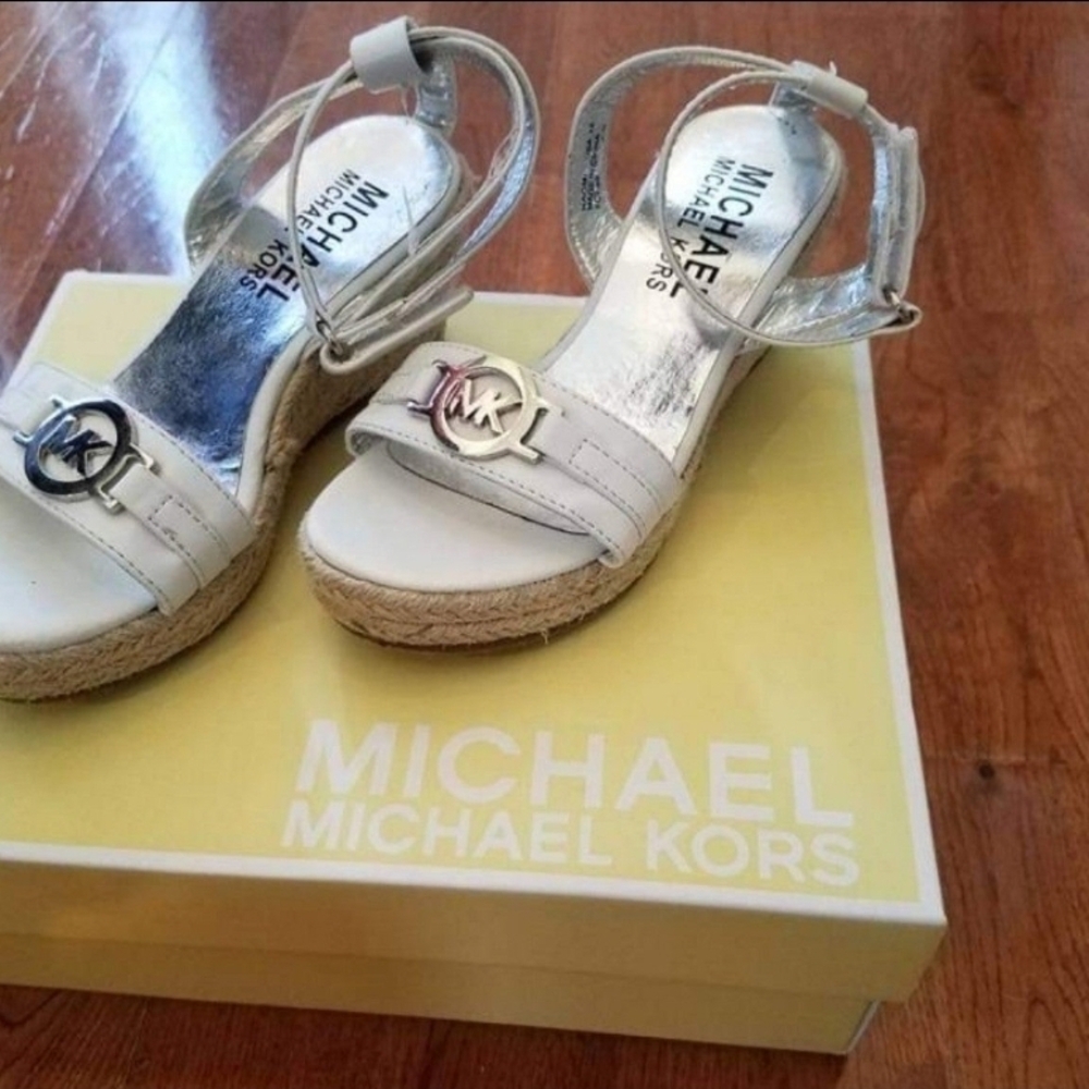 Toddler Girls Size 12 Michael Kors White  Wedge Sandals with Silver Accents